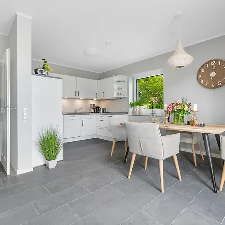 Deichloepper -hunde Willkommen- Fruehstueck Inkl Holiday home Osterhever
