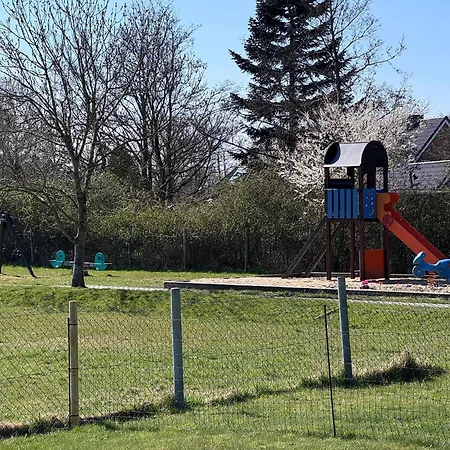 Deichloepper -hunde Willkommen- Fruehstueck Inkl * Osterhever