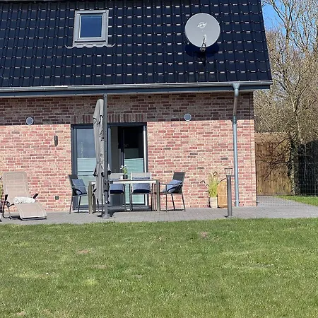 Deichloepper -hunde Willkommen- Fruehstueck Inkl Osterhever